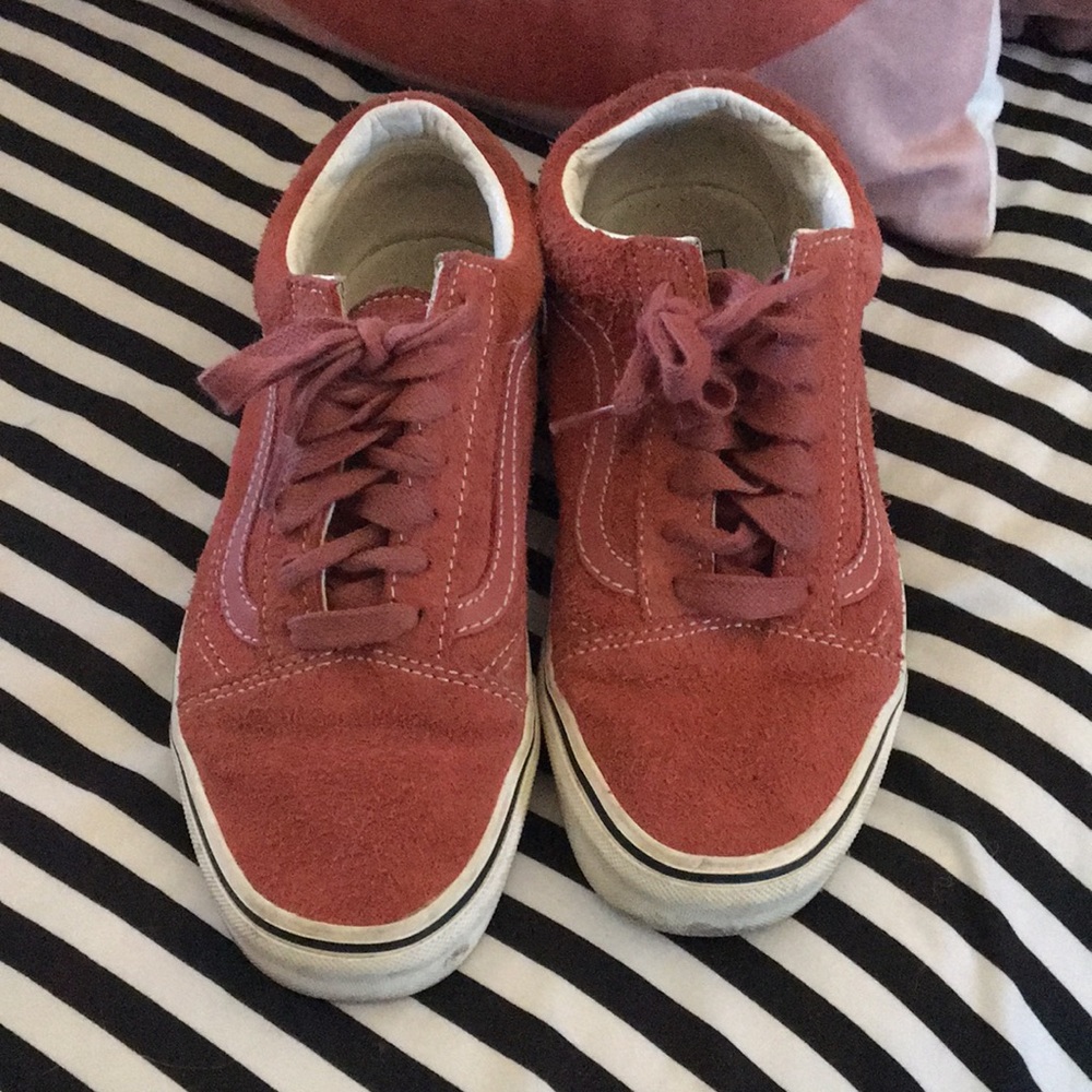 Vans suede salmon unisex salmon color